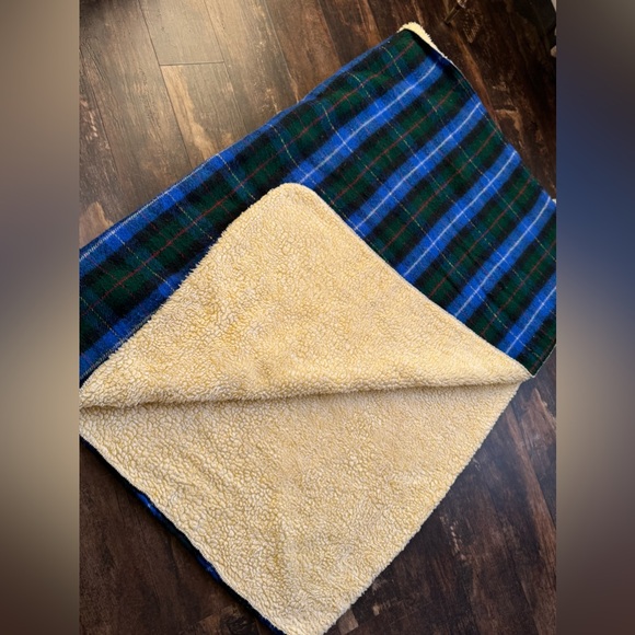 Vintage Tartan Plaid Fleece Lined Throw Blanket 50x70 - Picture 1 of 6